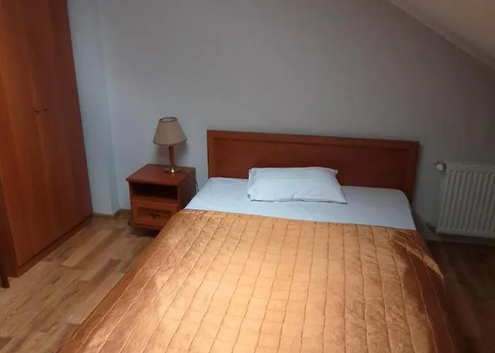 Hotell Re Truskavets